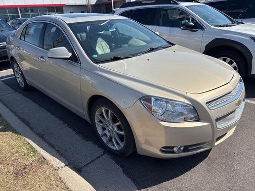 Gold Mist Metallic 2010 Chevrolet Malibu LTZ