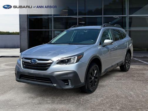 Ice Silver Metallic 2022 Subaru Outback Premium