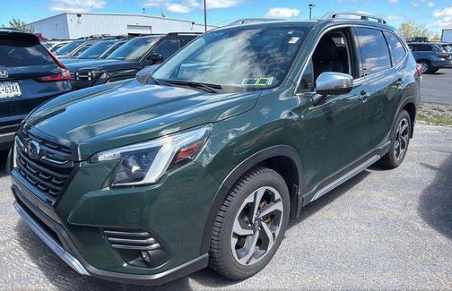 Cascade Green Silica 2024 Subaru Forester Touring