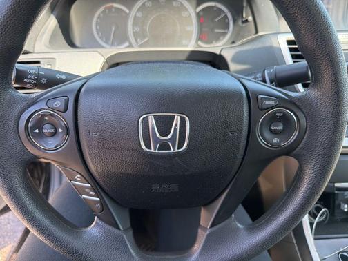Crystal Black Pearl 2014 Honda Accord LX
