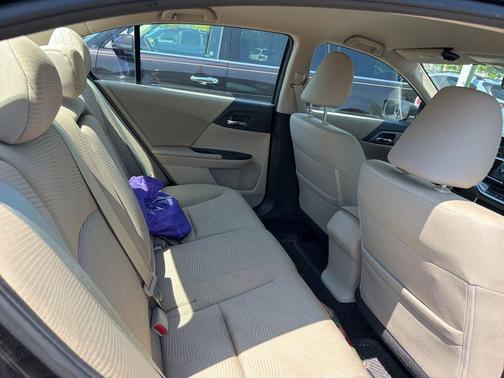 Crystal Black Pearl 2014 Honda Accord LX