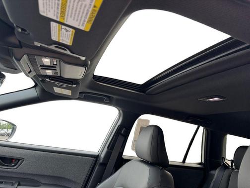 Crystal White Pearl 2026 Subaru Outback Premium
