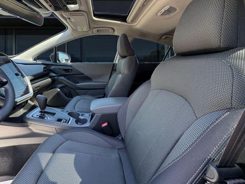 Crystal White Pearl 2024 Subaru Crosstrek Premium