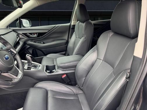 Magnetite Gray Metallic 2024 Subaru Outback Limited