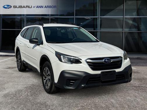 Crystal White Pearl 2021 Subaru Outback Base
