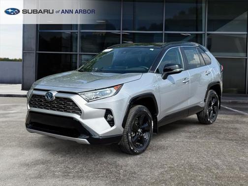 2021 Toyota RAV4 Hybrid SE