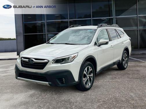 Crystal White Pearl 2020 Subaru Outback Limited