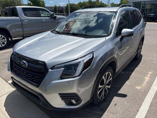 Ice Silver Metallic 2023 Subaru Forester Limited