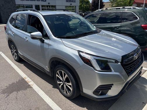Ice Silver Metallic 2023 Subaru Forester Limited
