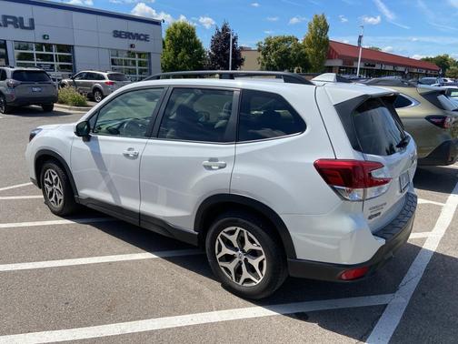 2021 Subaru Forester Premium