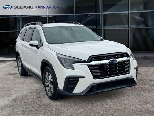 Crystal White Pearl 2023 Subaru Ascent Premium 8-Passenger