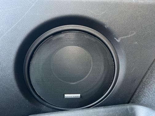 Green Metallic 2024 Subaru Outback Touring