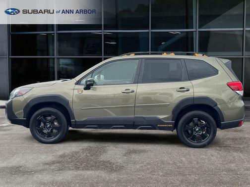 Autumn Green Metallic 2022 Subaru Forester Wilderness