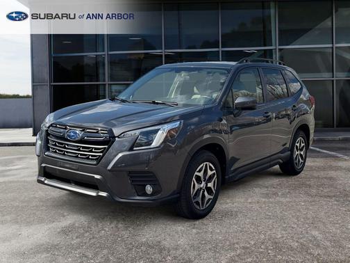 Magnetite Gray Metallic 2023 Subaru Forester Premium