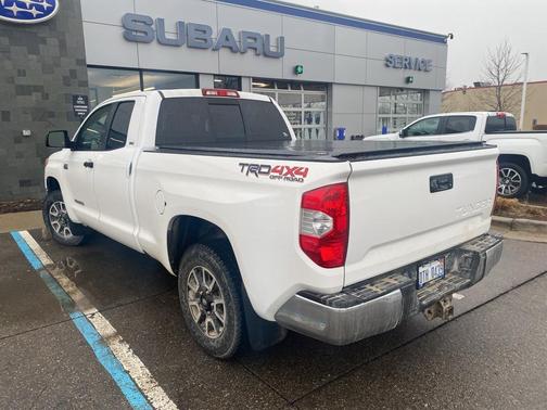 2017 Toyota Tundra SR5