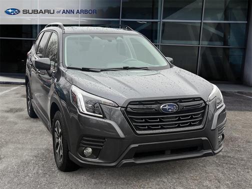 2023 Subaru Forester Premium