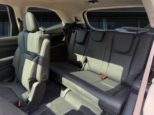 2025 Subaru Ascent Bronze Edition 7-Passenger