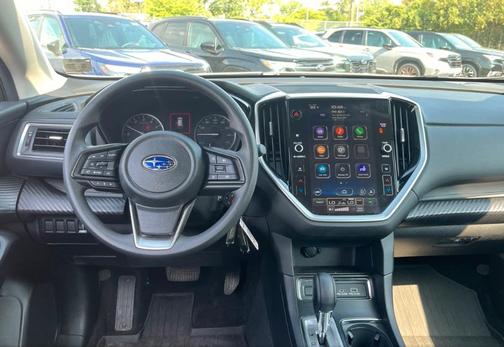 Crystal White Pearl 2023 Subaru Ascent Base 8-Passenger