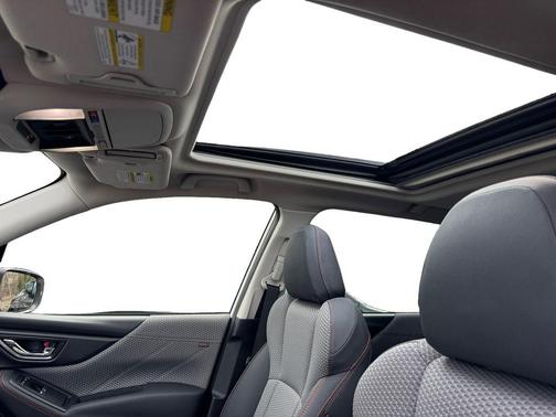 Crystal White Pearl 2023 Subaru Forester Sport