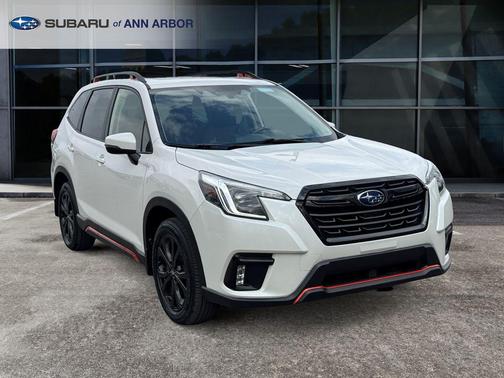 Crystal White Pearl 2023 Subaru Forester Sport