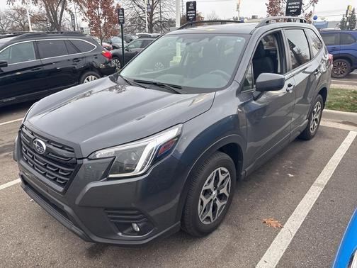 2024 Subaru Forester Premium