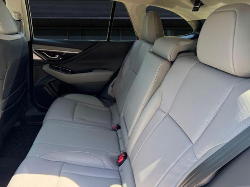 Magnetite Gray Metallic 2024 Subaru Outback Limited