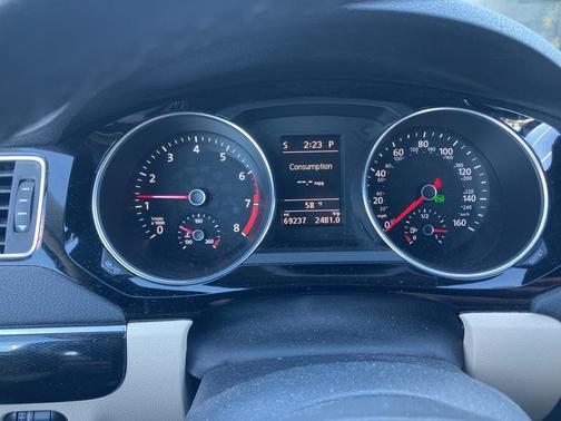 2017 Volkswagen Jetta 1.8T SEL