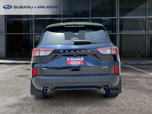 Antimatter Blue Metallic 2021 Ford Escape SE