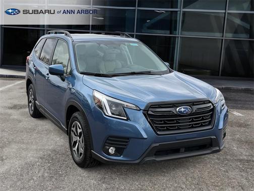 2024 Subaru Forester Premium