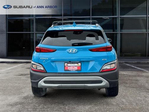 2023 Hyundai KONA SEL