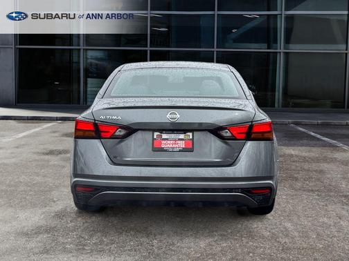 2022 Nissan Altima S FWD