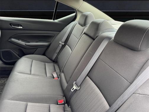 2022 Nissan Altima S FWD