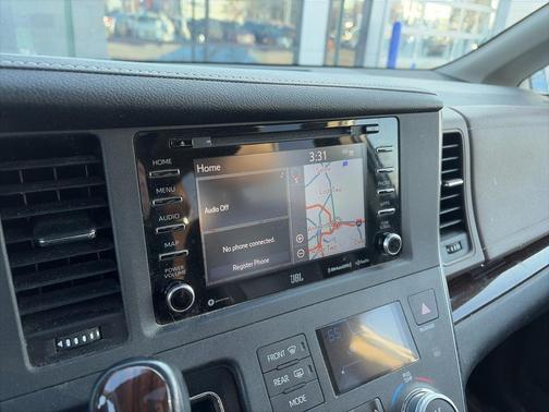 2019 Toyota Sienna Limited Premium