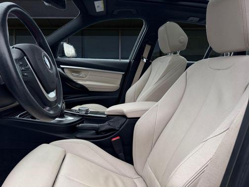2017 BMW 330 xDrive