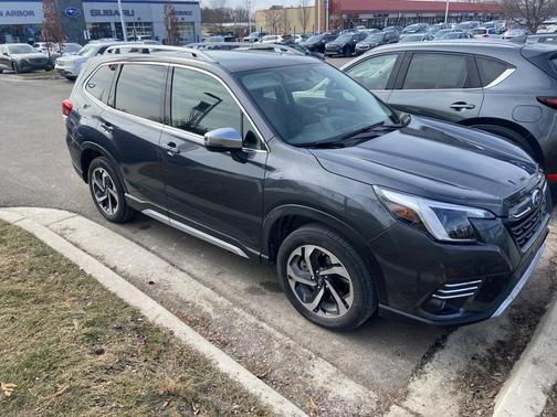 2024 Subaru Forester Touring