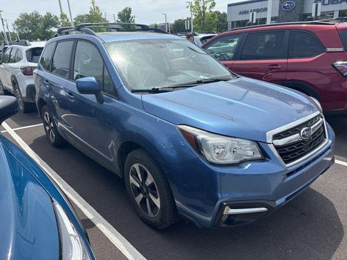 Quartz Blue Pearl 2017 Subaru Forester 2.5i Premium