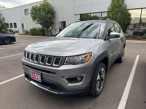 Billet Silver Metallic Clearcoat 2018 Jeep Compass Limited