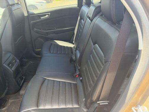 Desert Gold Metallic 2020 Ford Edge SEL