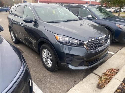 2020 Kia Sorento LX