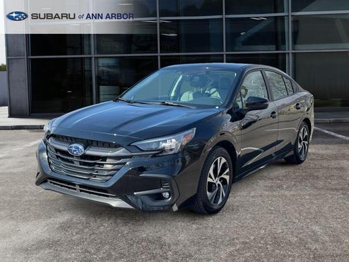 Crystal Black Silica 2025 Subaru Legacy Premium