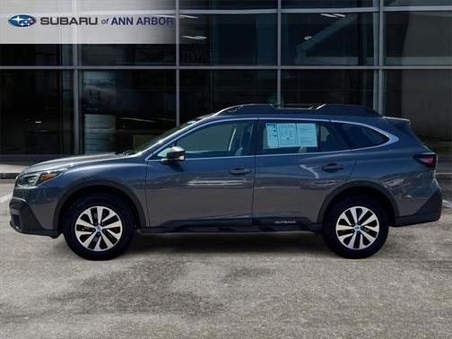 2021 Subaru Outback Base