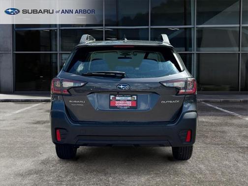 2021 Subaru Outback Base
