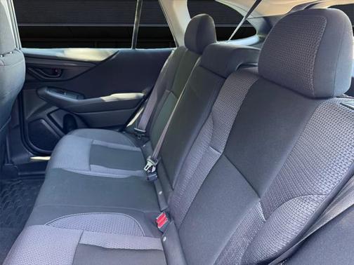 2021 Subaru Outback Base