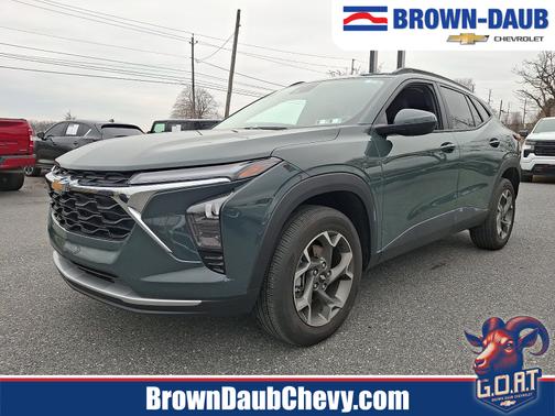 Cypress Gray 2025 Chevrolet Trax LT