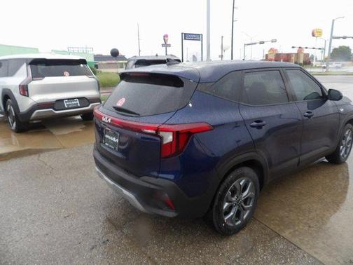 2026 Kia Seltos LX