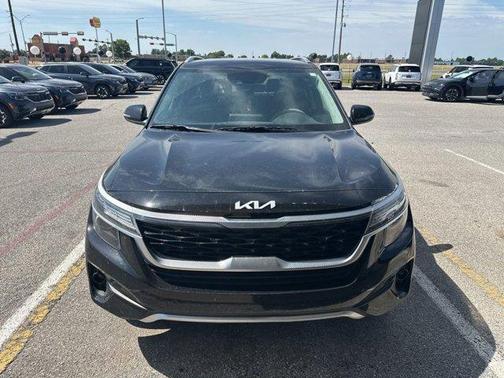 Cherry Black 2023 Kia Seltos S