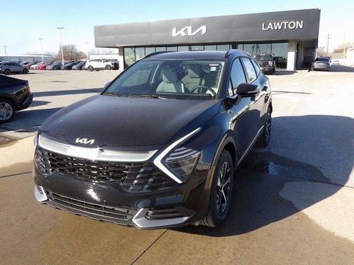 Ebony Black 2025 Kia Sportage EX