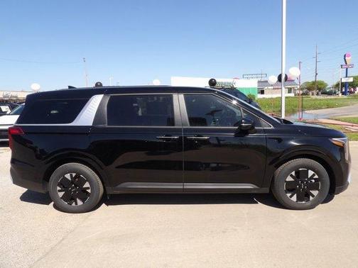 2025 Kia Carnival Hybrid LXS