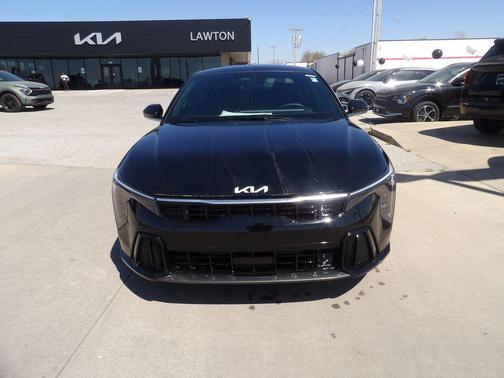 Aurora Black Pearl 2026 Kia K4 GT-LINE