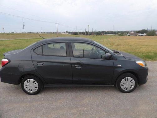 2024 Mitsubishi Mirage G4 ES
